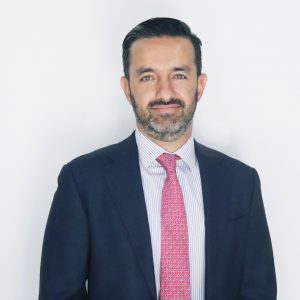 Luis Armendariz